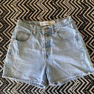 Distressed Vintage Light Wash Express Denim Shorts